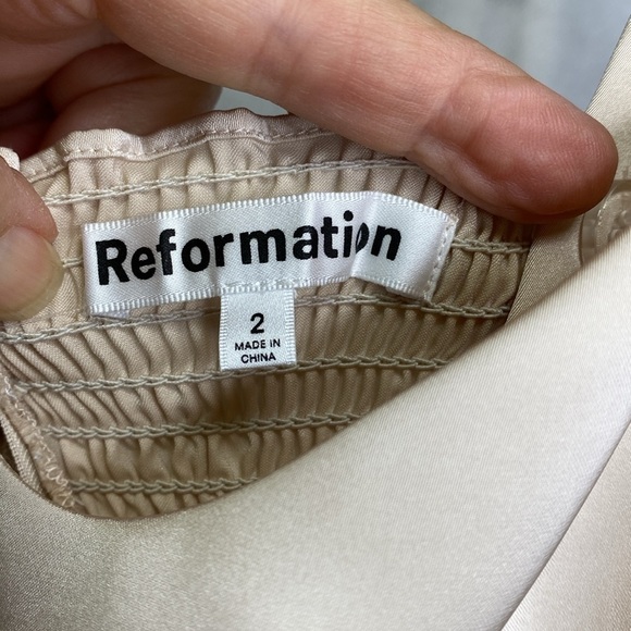 Reformation Hollyhock Dress NWT in Champagne - Picture 7 of 8